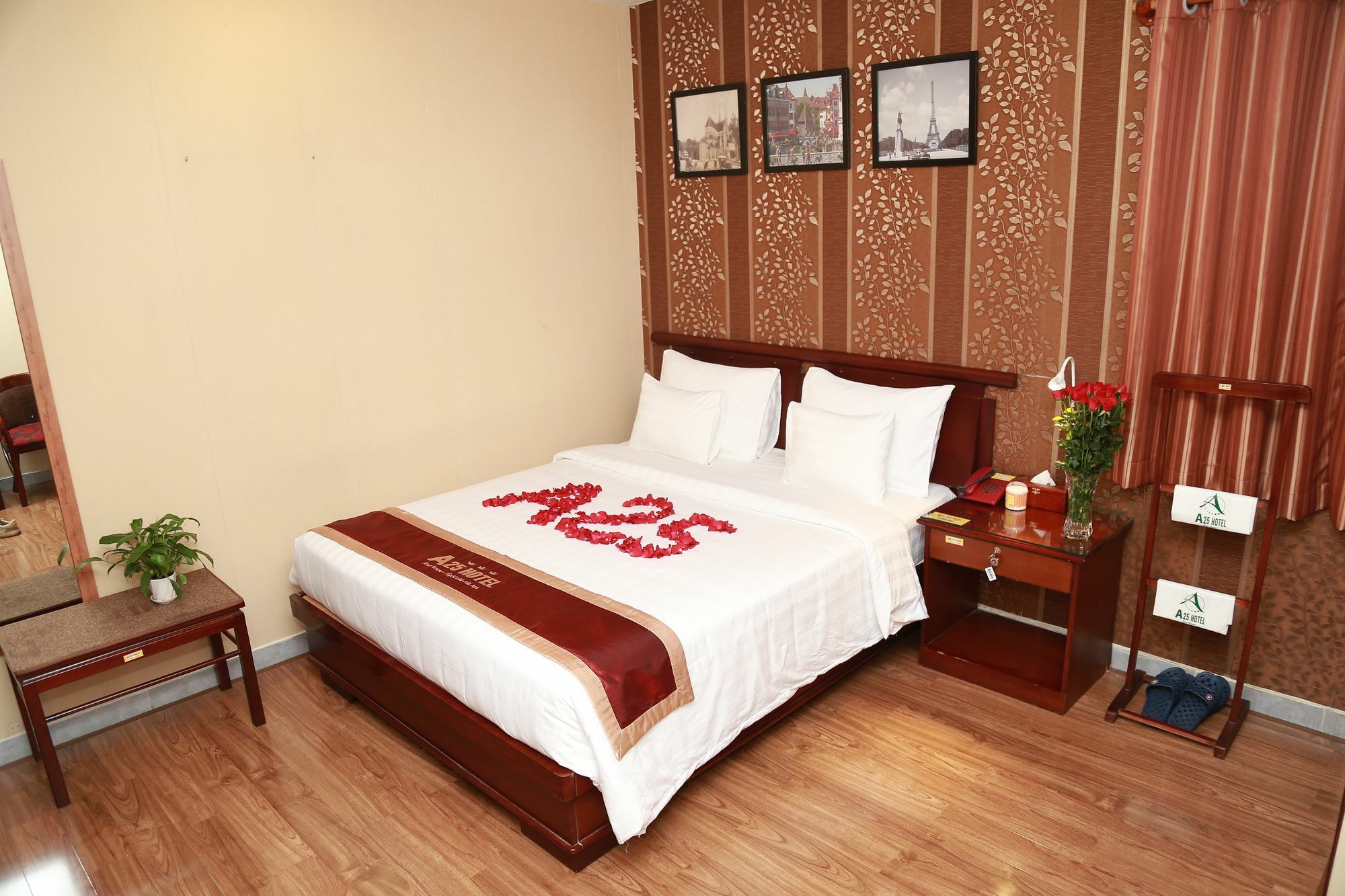 A25 Hotel - 20 Bui Thi Xuan Ho Chi Minh-staden Exteriör bild